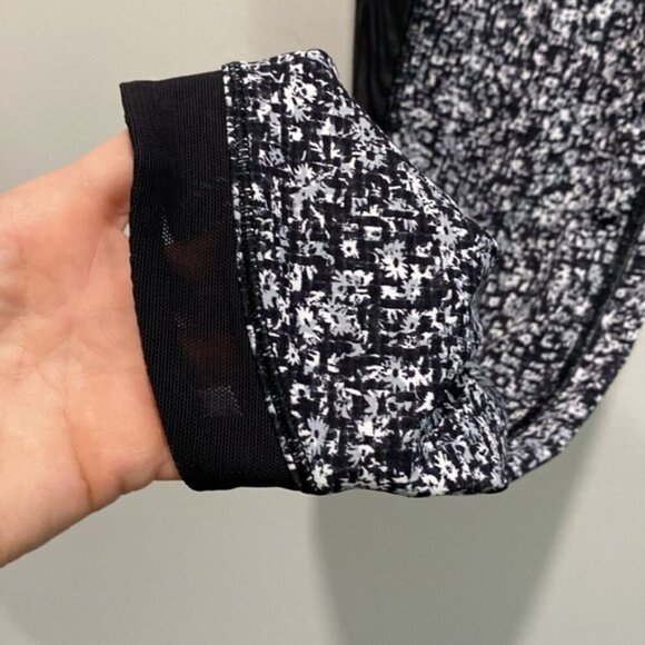 Lululemon Sole Training 7/8 TightDaisy Dust Alpine White Black / Black Size 6 - Picture 9 of 16